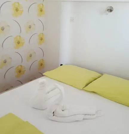 House Jela Сasa de vacaciones Prizba